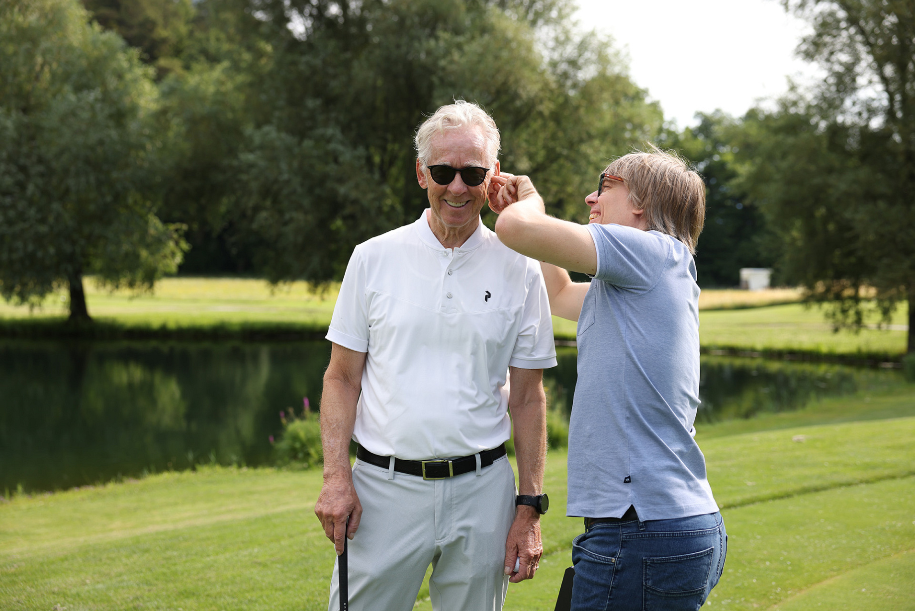 Jack Brunner beim Golfspielen